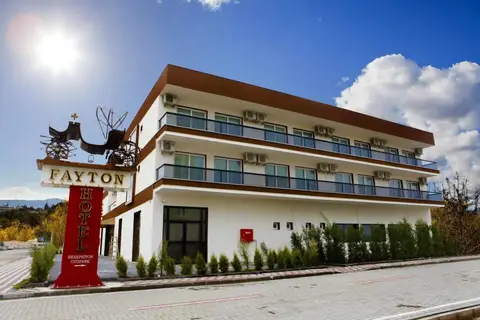 Fayton Hotel — фото 1