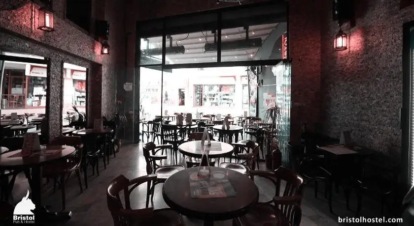 Стамбул: Bristol Hostel