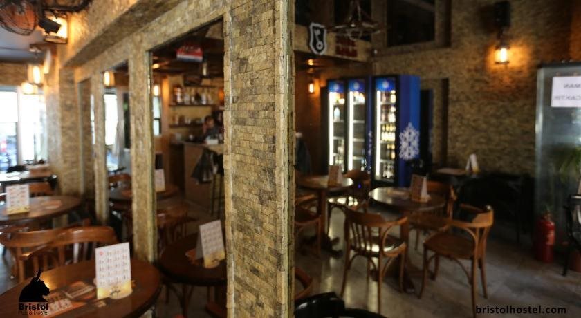 Стамбул: Bristol Hostel