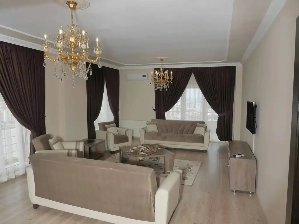 Йомра: Royal Life Residence