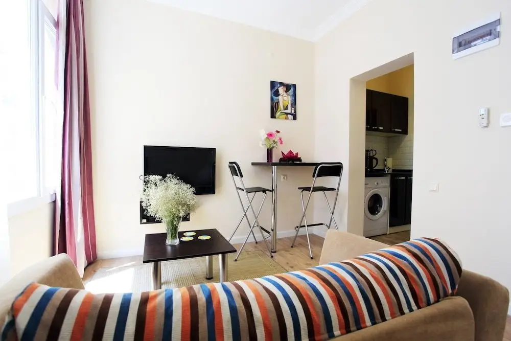 Измир: Alsancak City Hostel