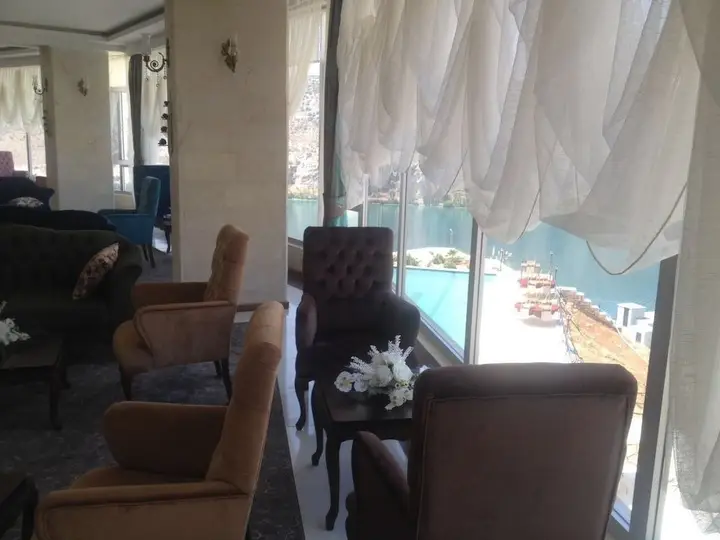Халфети: Sitamrat Otel