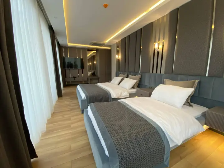 Касусту: Voice Hotel