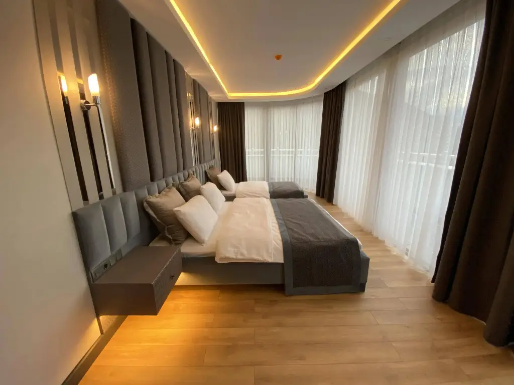 Касусту: Voice Hotel