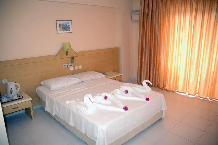 Кушадасы: Tropicana Garden Hotel