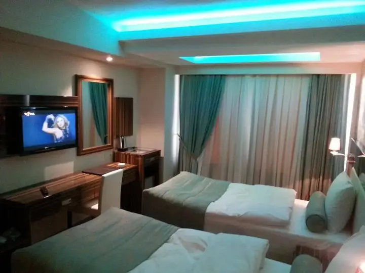 Адана: Hotel Grand Plus