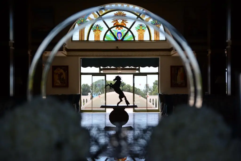 carousel image 3