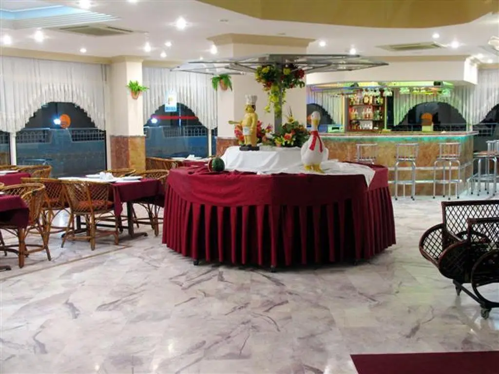 Аланья: Kleopatra Neray Hotel