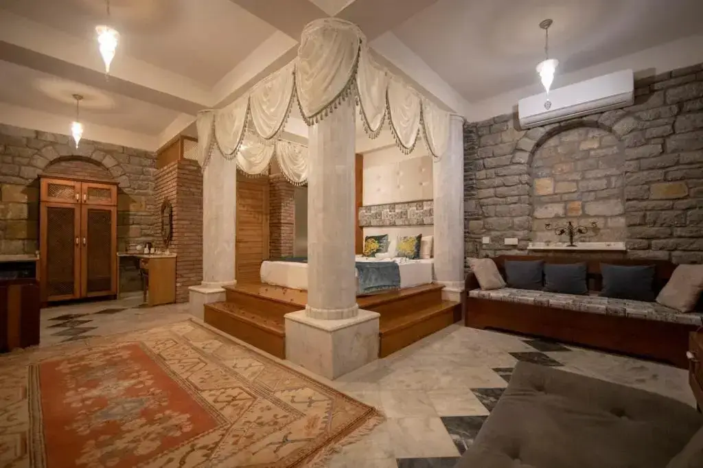 Акьяка: Portofino Boutique Hotel