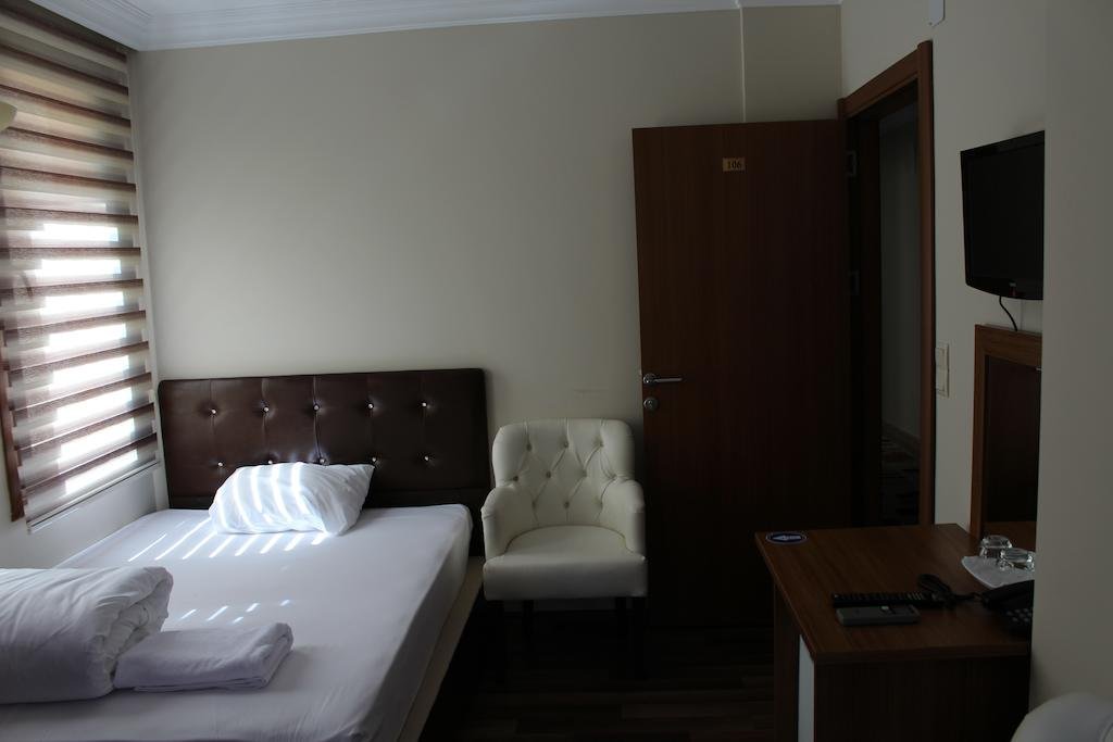 Арсин: Oz-Ay Hotel