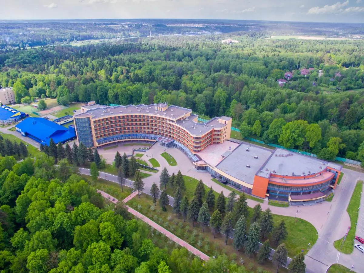 Rozhdestveno: Оздоровительный комплекс "Снегири" УДП РФ