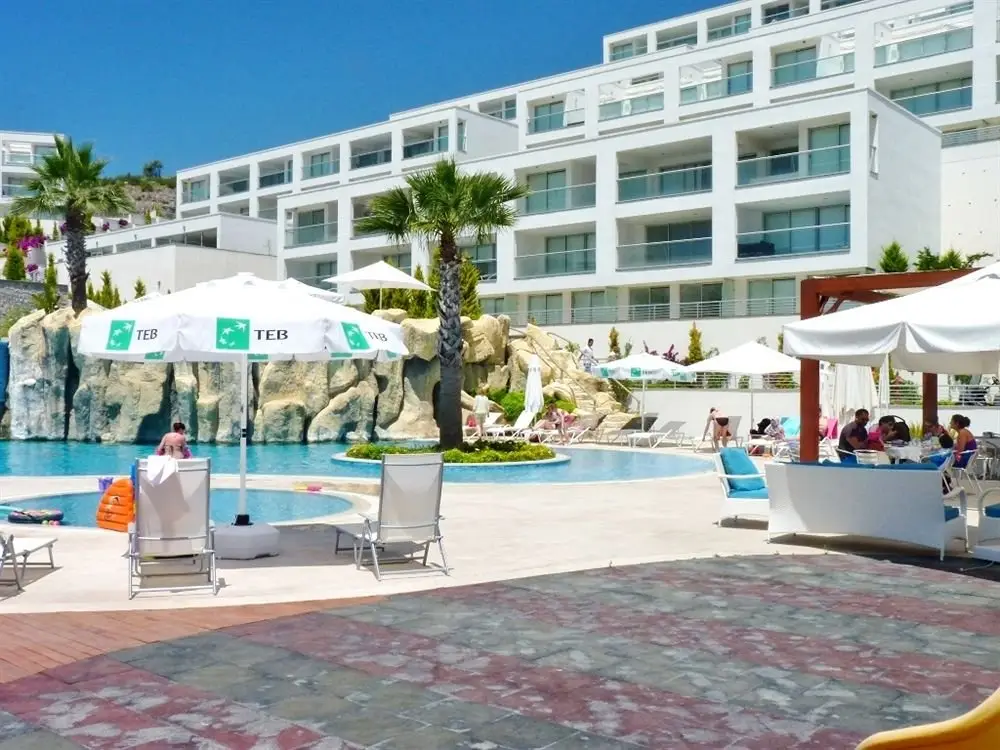 Kiyikislacik: Horizon Sky Beach Resort