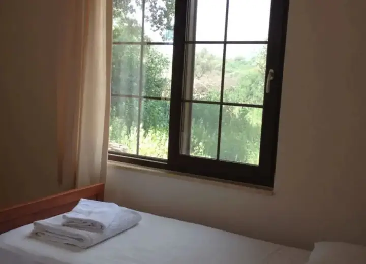 Каш: Narnia Hotel