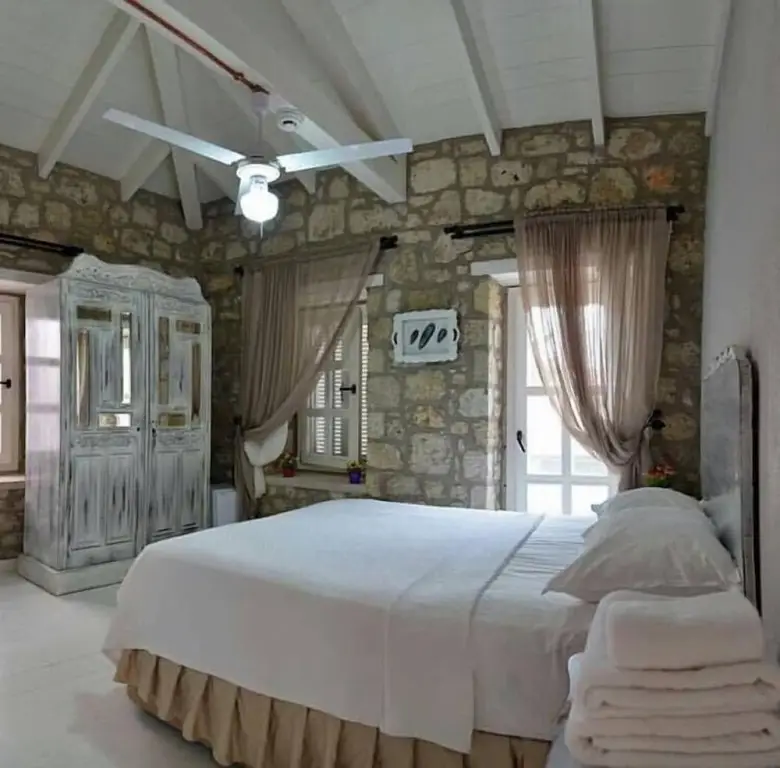 Чешме: Simira Hotel