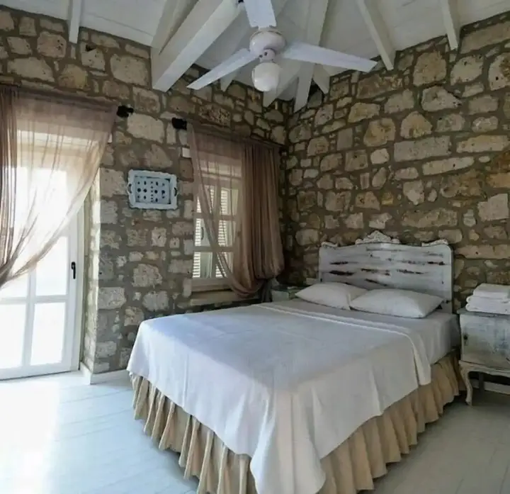 Чешме: Simira Hotel