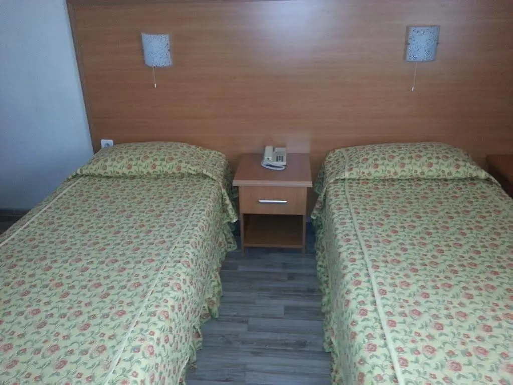Измир: Dokuz Eylul Hotel
