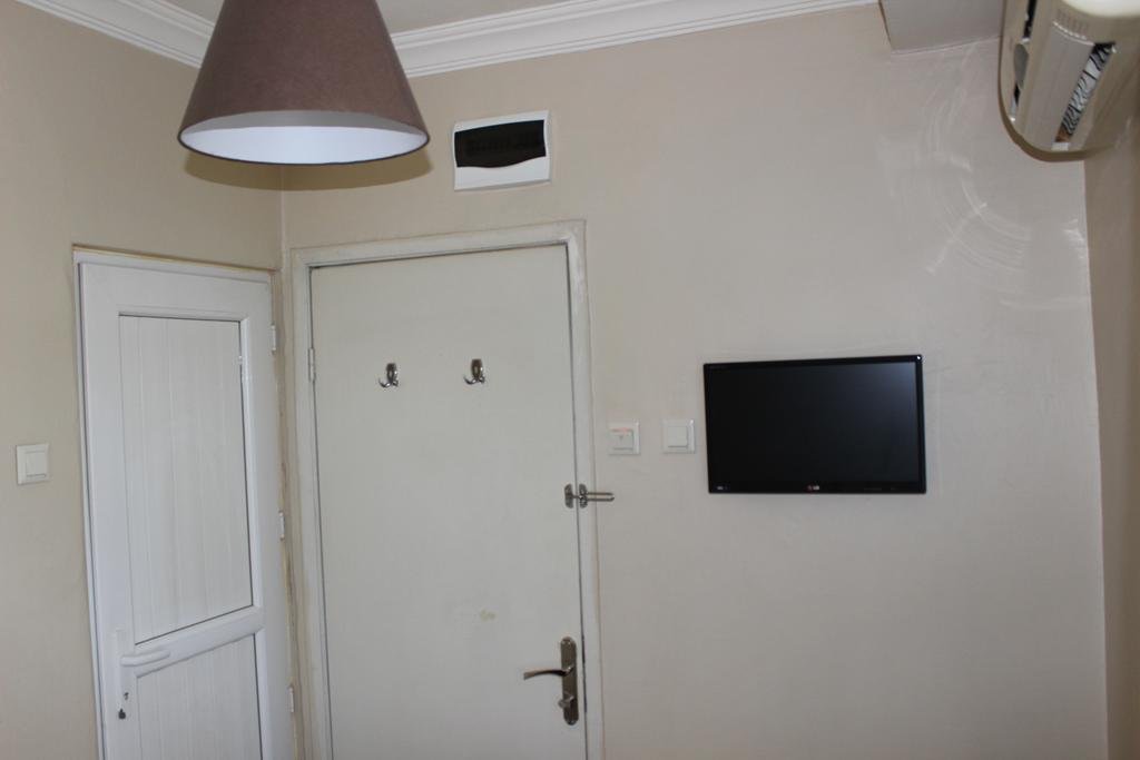 Измит: Otel Sinal