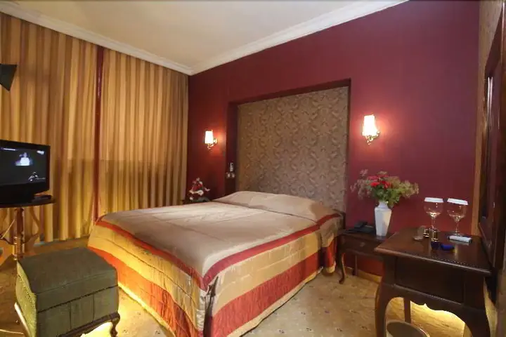 Антакия: Buyuk Antakya Oteli
