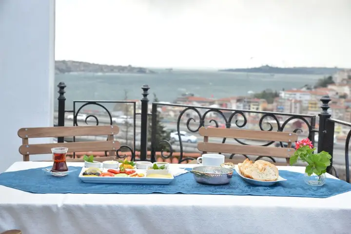 Стамбул: Deep Hotel Istanbul