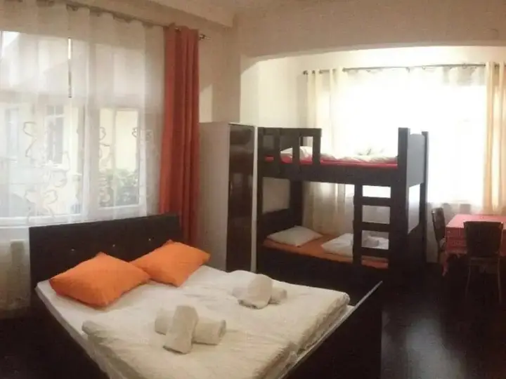 Стамбул: Rengarenk Hostel & Pension