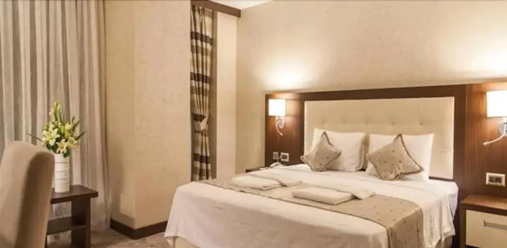 Сиирт: Barden Hotel