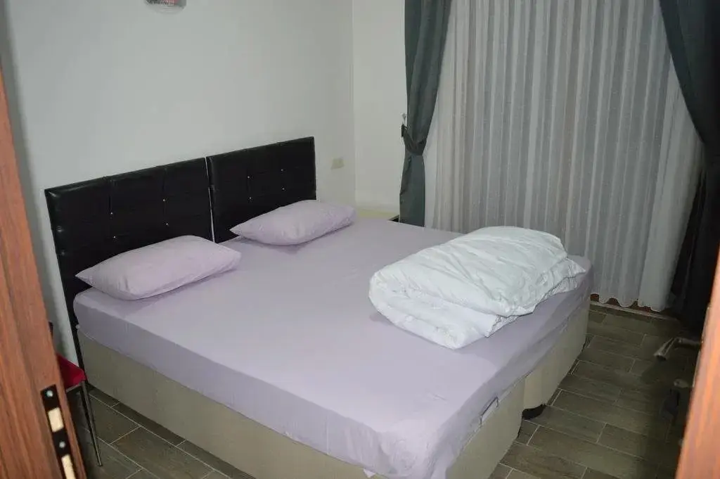 Эдремит: Akçay Otel Ege