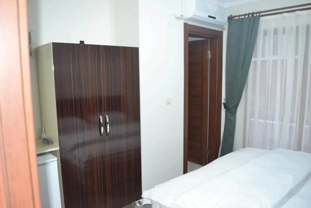 Эдремит: Akçay Otel Ege