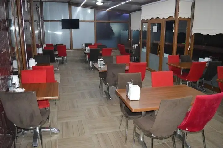 Эдремит: Akçay Otel Ege