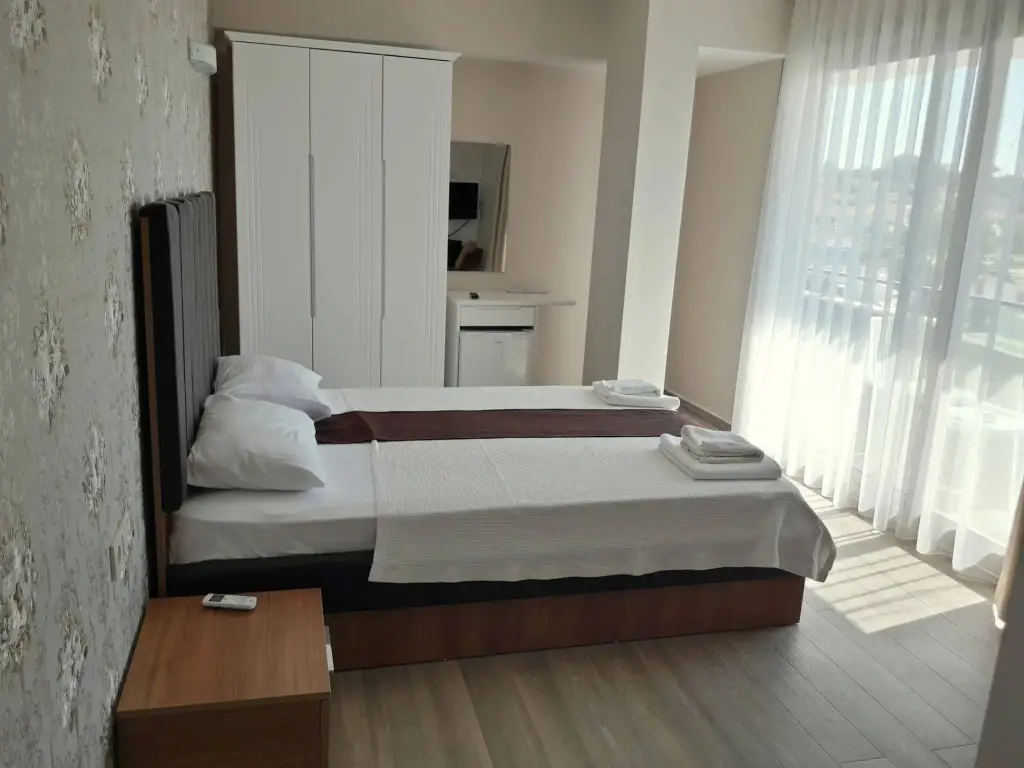 Чешме: Dalian Elite Hotel