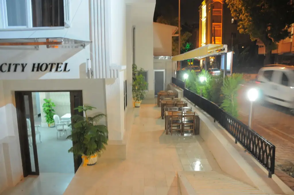 Adana City Hotel — фото 1