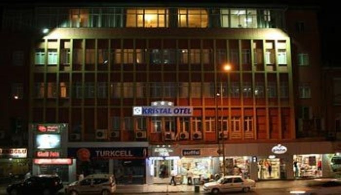 Адана: Kristal Hotel