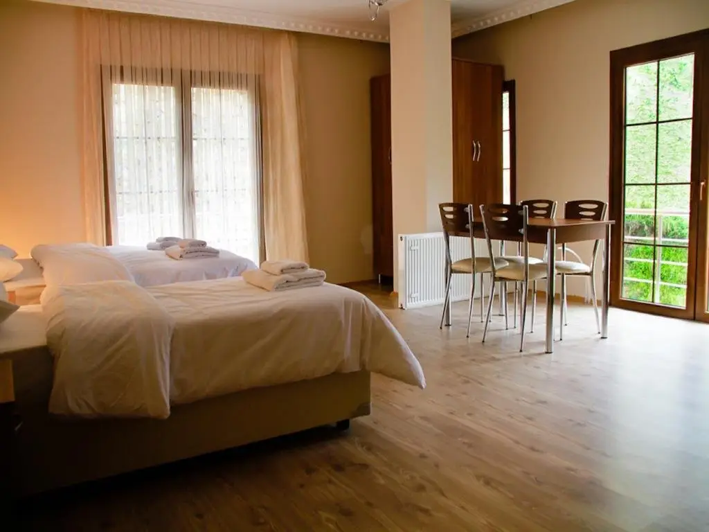 Чайкара: Uzungol Taskiran Ela Hotel