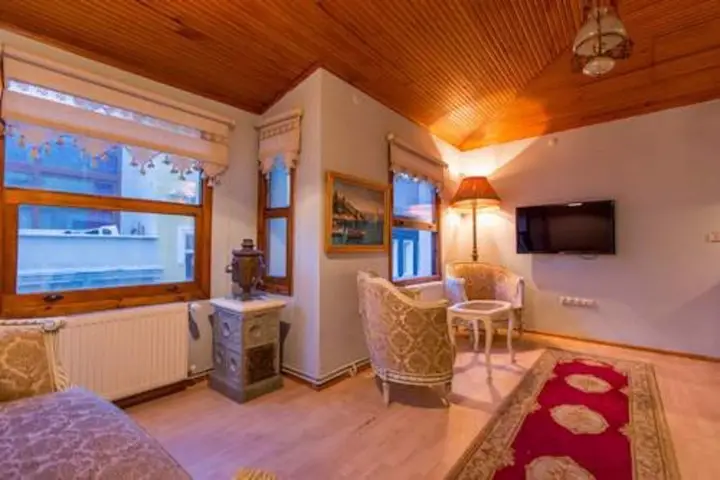 Стамбул: Aretias Antique House