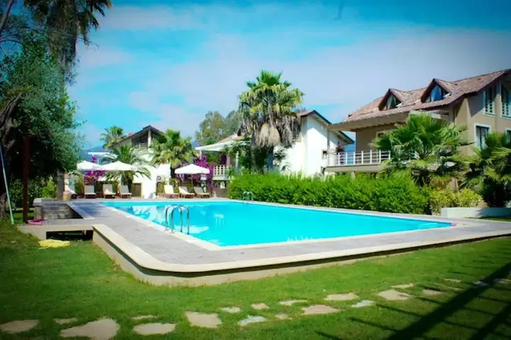 Фетхие: Aquamarine Apartments