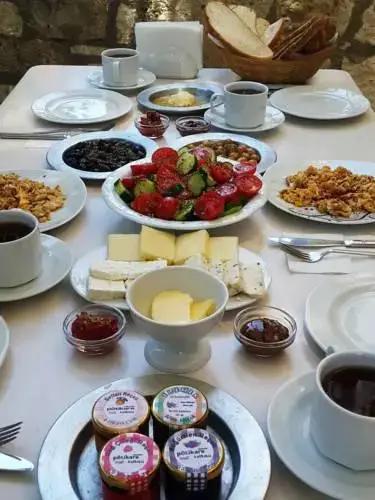 Чешме: Hotel Beyzade