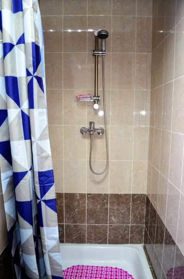 Кубинка: Deliki Hostel