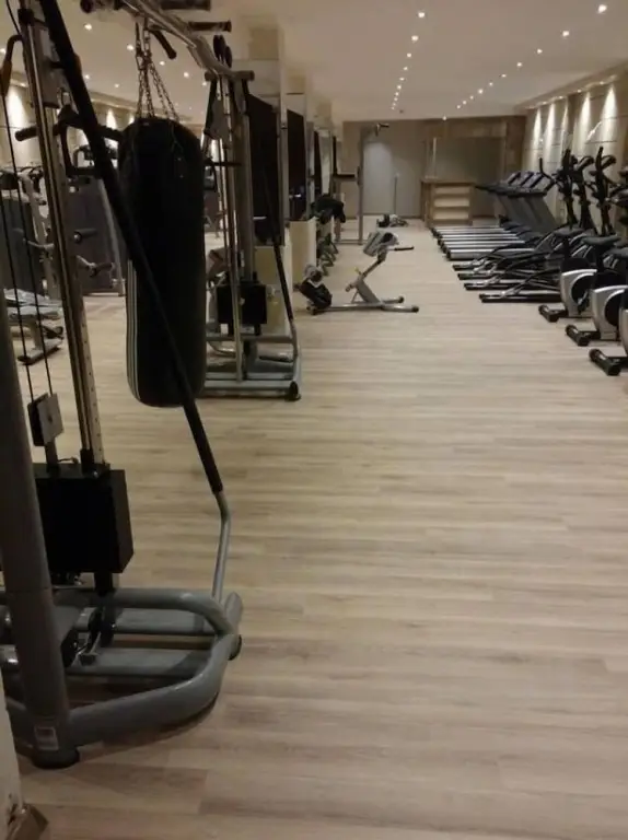 Усак: Kremon Hotel