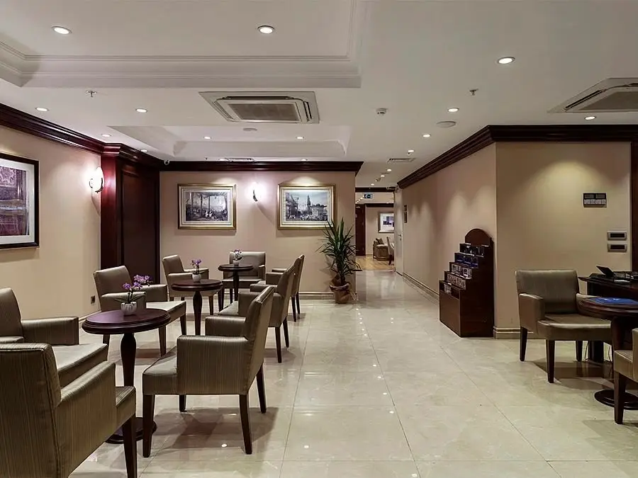 Стамбул: Al Majed Boutique