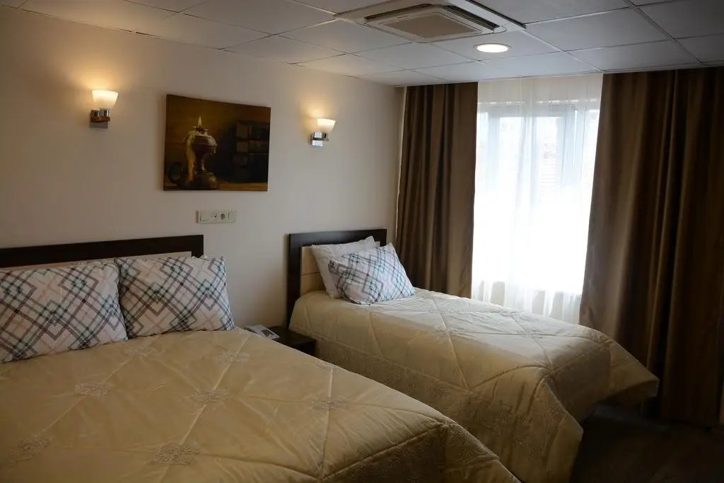 Люлебургаз: STS Hotel