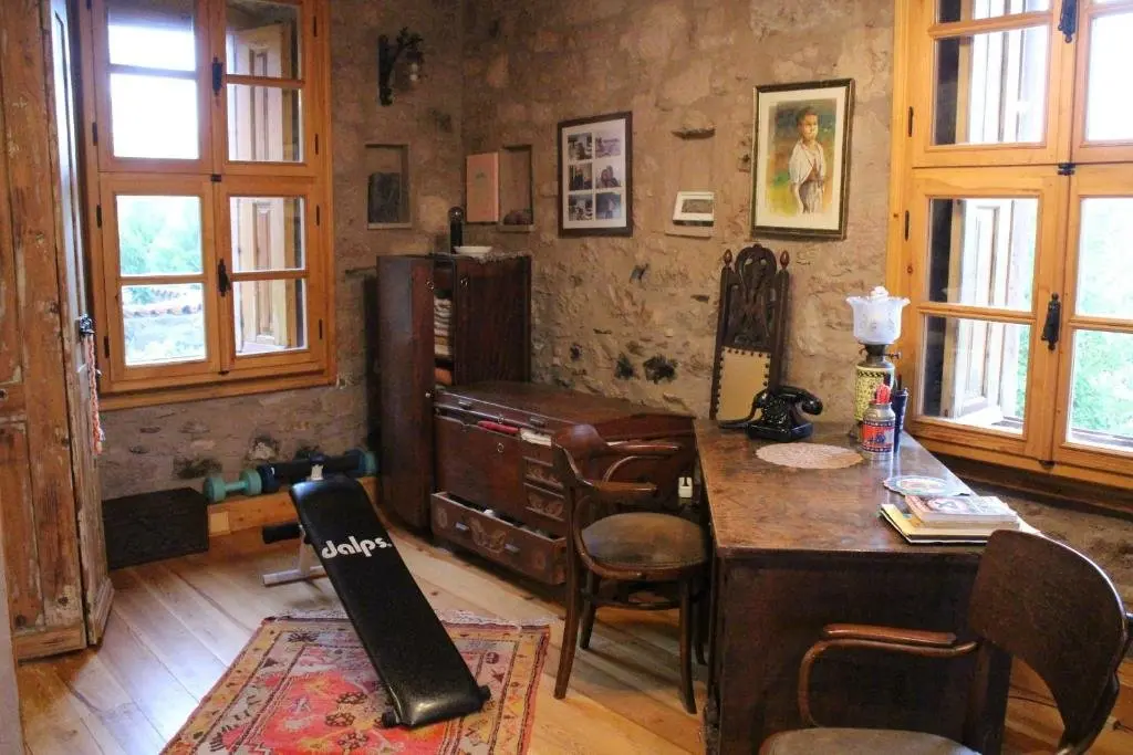 Айвалык: Stone House with Garden in Cunda/Ayvalik