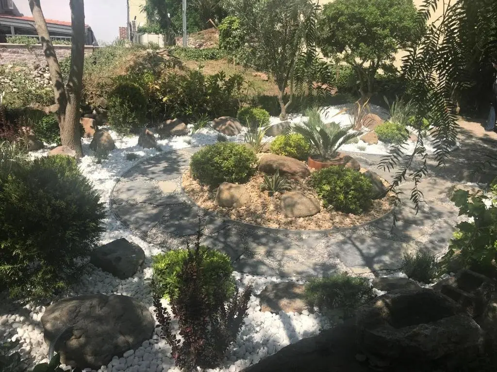 Айвалык: Stone House with Garden in Cunda/Ayvalik