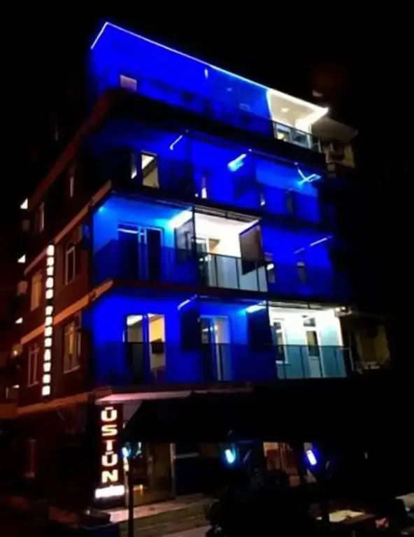 Ustun Apart Hotel — фото 1