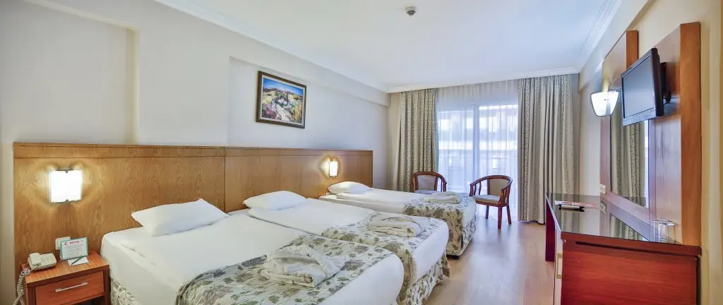 Throne Seagate Belek — фото 1