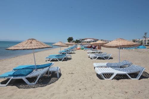 Айвалык: Akkuslar Hotel