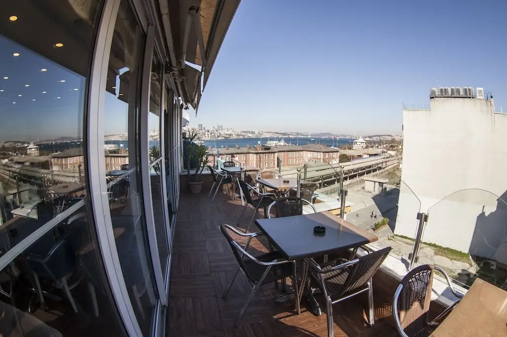 Стамбул: Grand Hurriyet Hotel