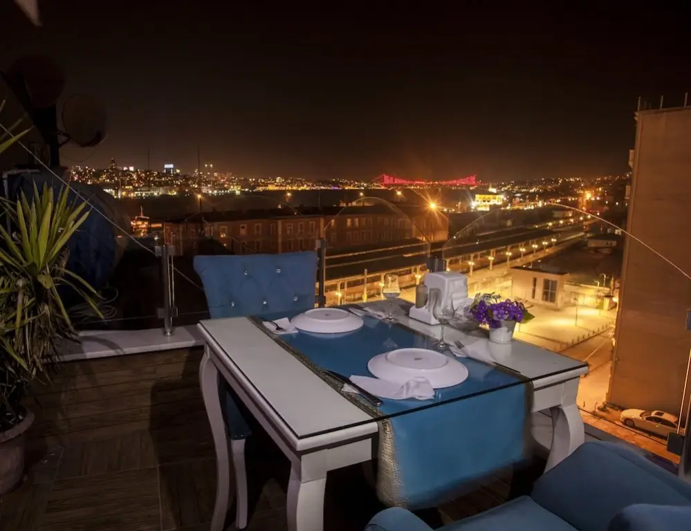 Стамбул: Grand Hurriyet Hotel
