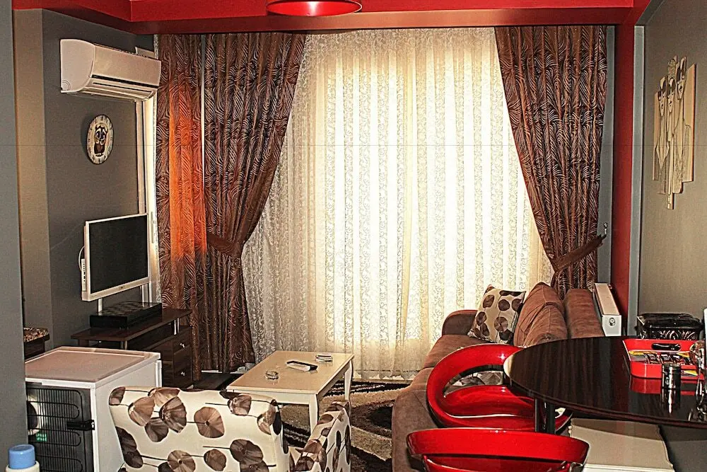 Измир: The Guest House Residence Otel