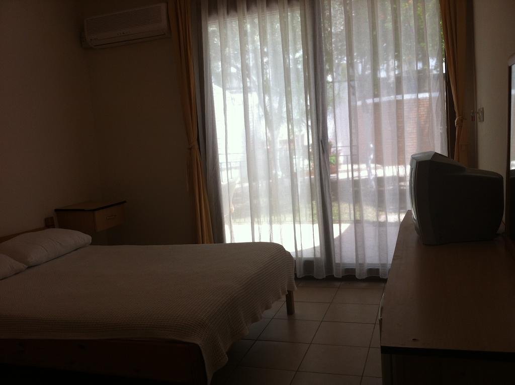 Акьярлар: Kardesler Otel