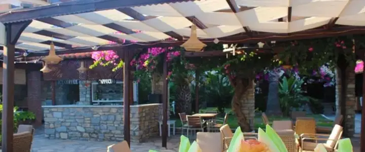 Кумлюбюк: Sayfiye Ekincik Otel