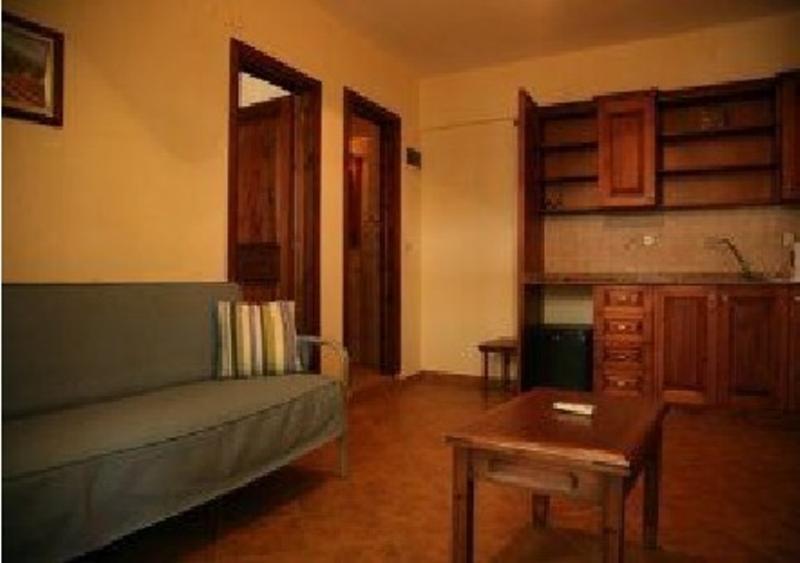 Турунч: Barbaros Apart Hotel